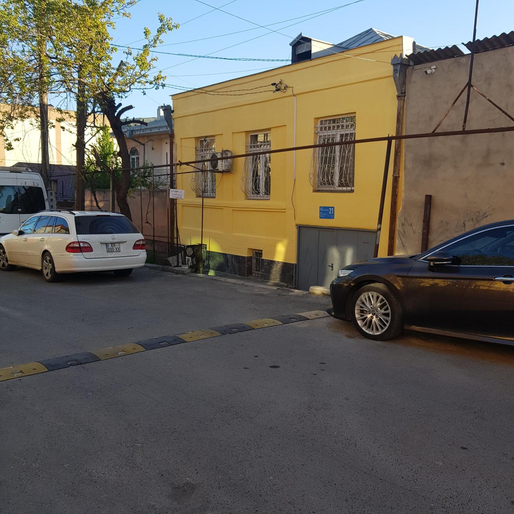 Домик У Реки Куры Tbilisi Esterno foto